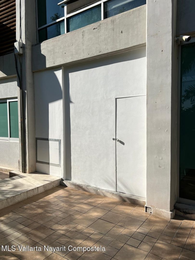 20251212014411001370000000-o