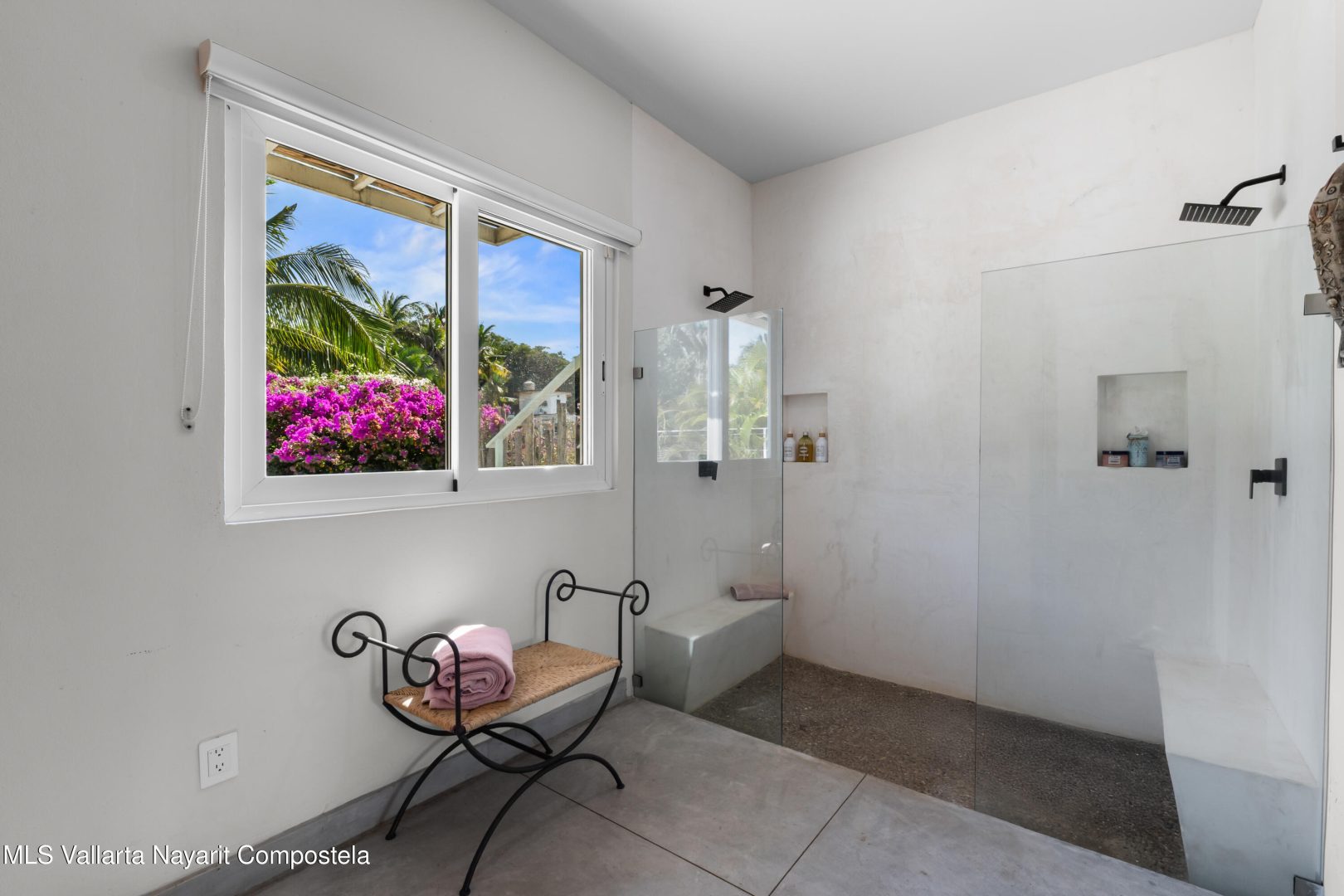 20251212060148036833000000-o