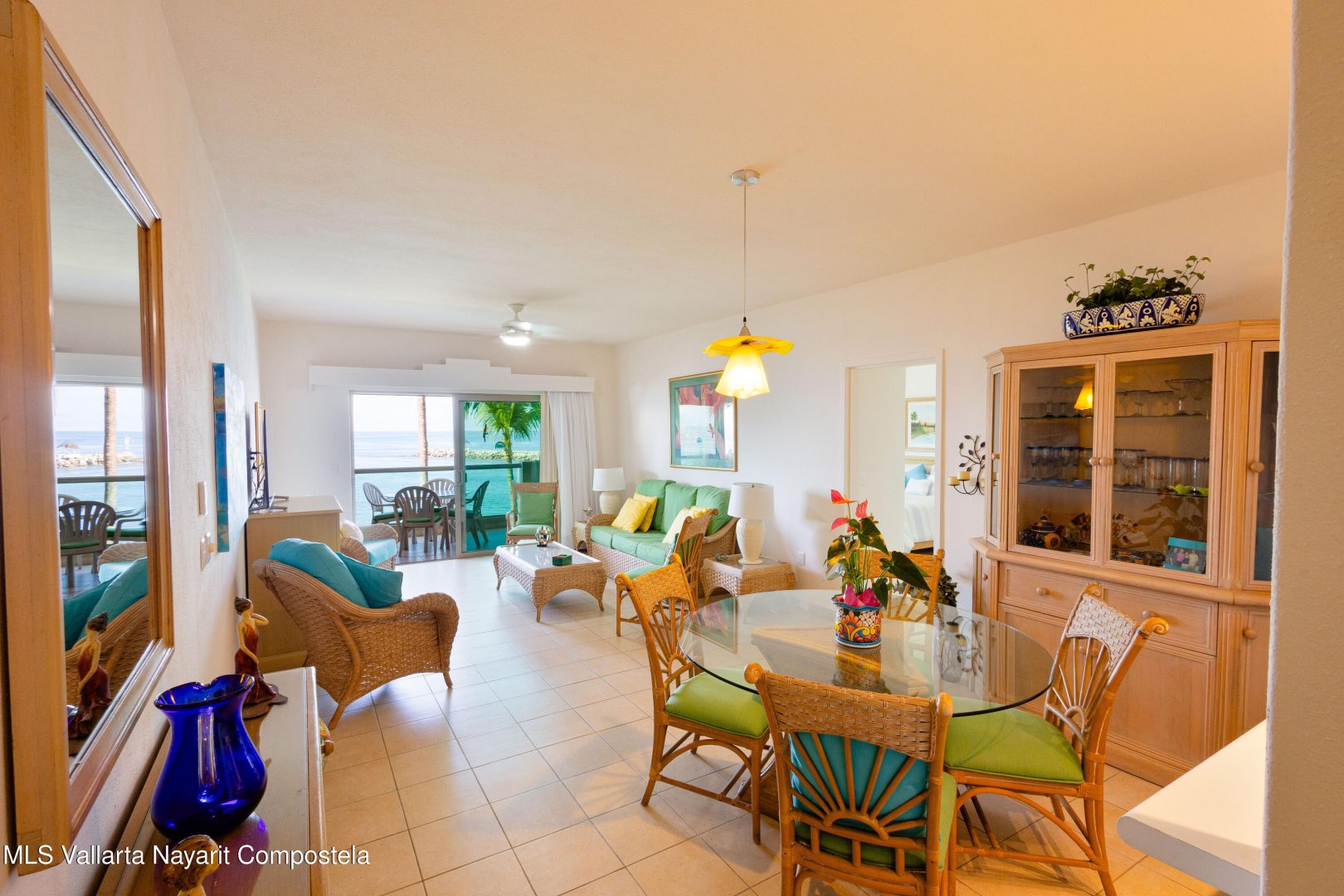 20251212122604610944000000-o