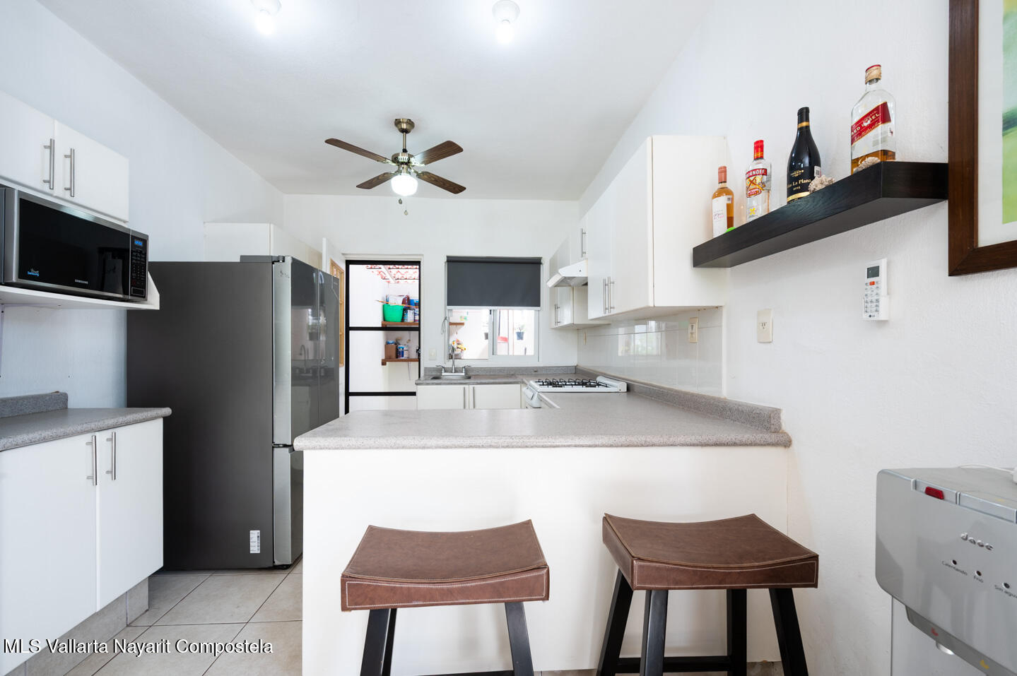 20251212234022982319000000-o