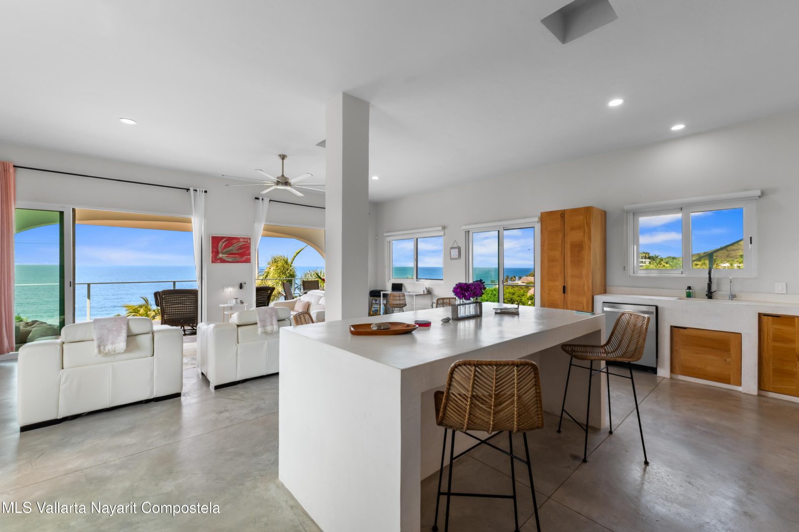 20251213012924054954000000-o