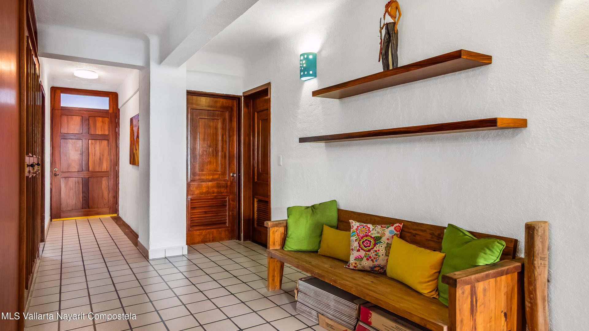 20251214100043244724000000-o