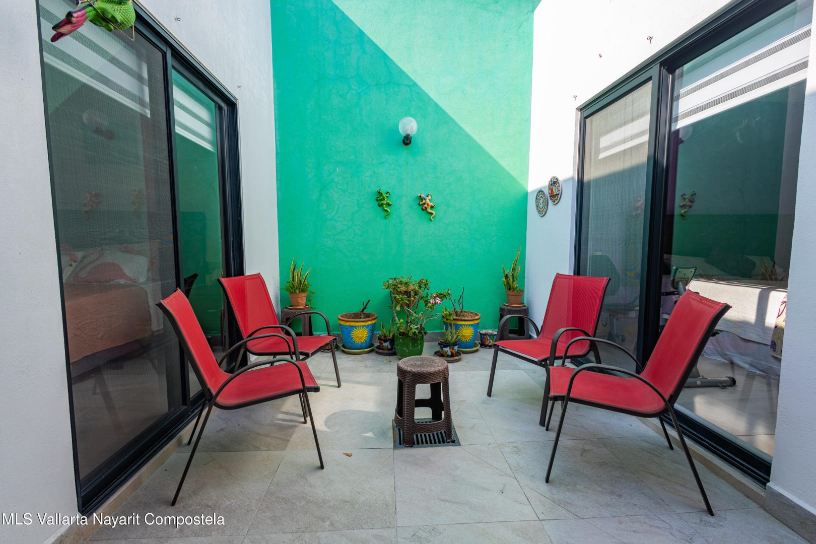 20251215170818655719000000-o