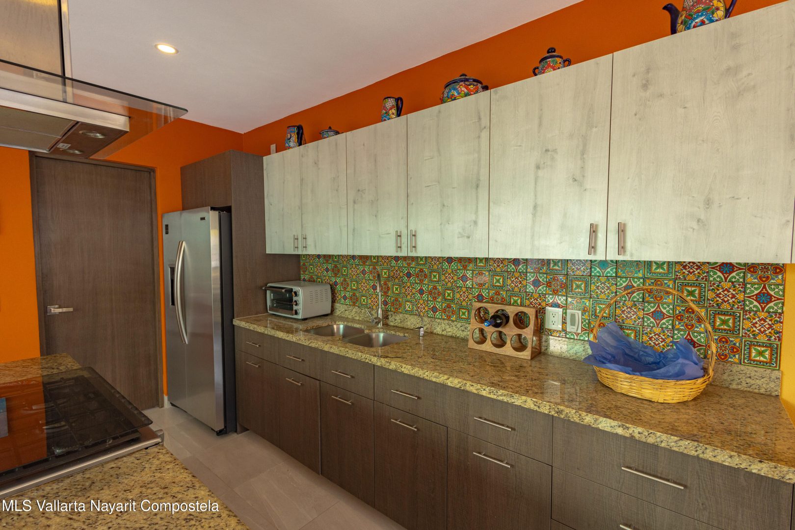 20251215170910687033000000-o