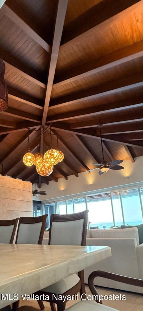 20251215181053023315000000-o