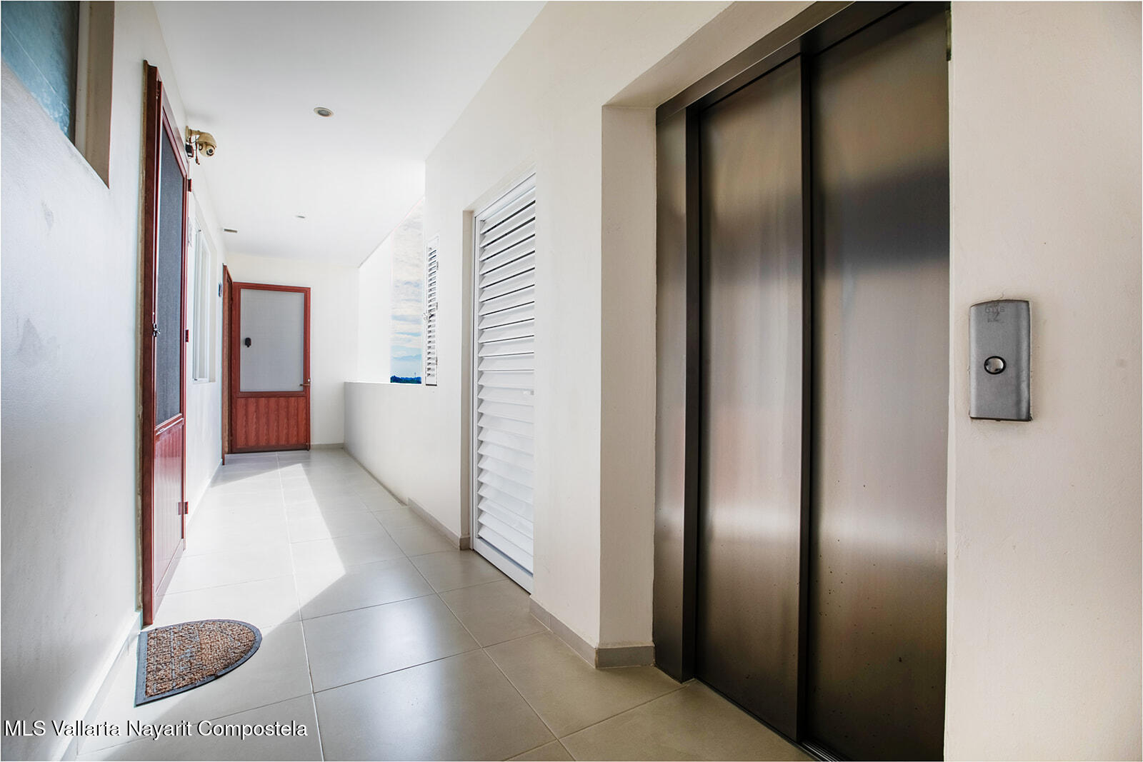 Jules Sanderson – Acosta Realty