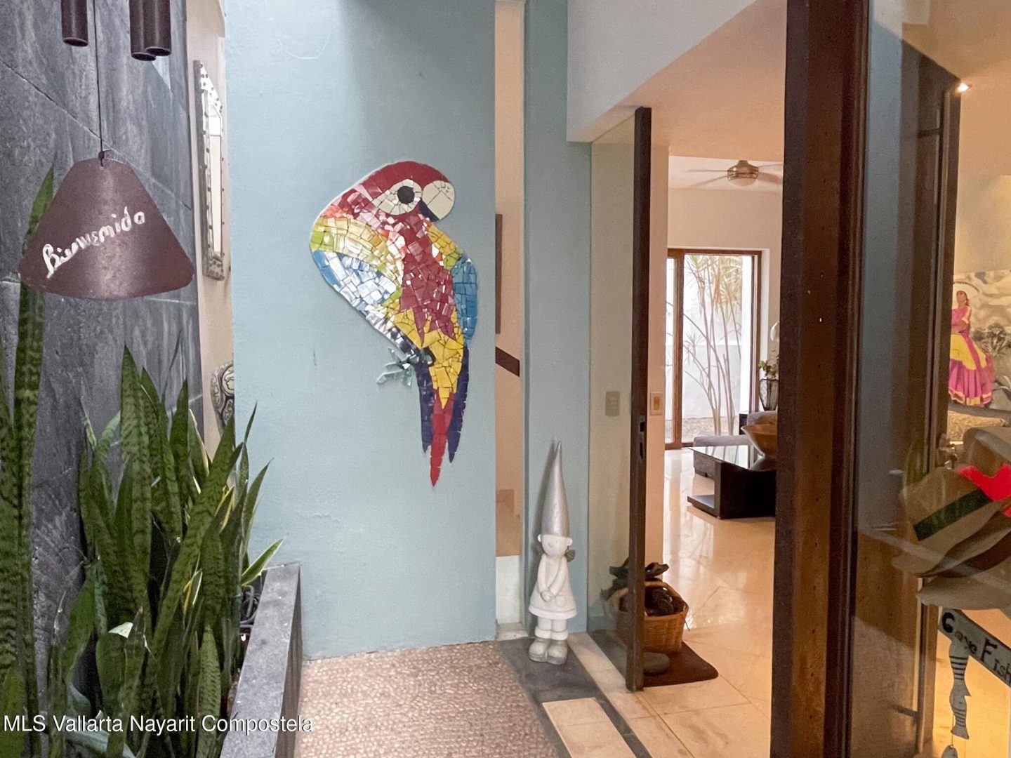 20251216143757108221000000-o