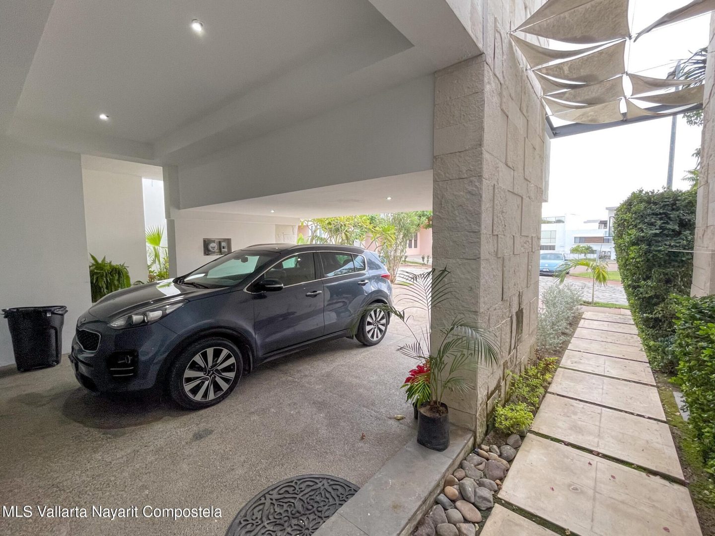 20251216143801973930000000-o