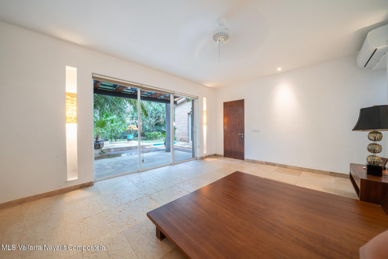 20251216161549970832000000-o