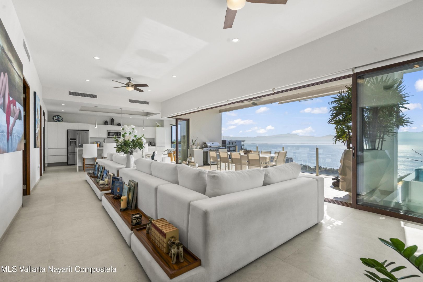 20251216163954118029000000-o