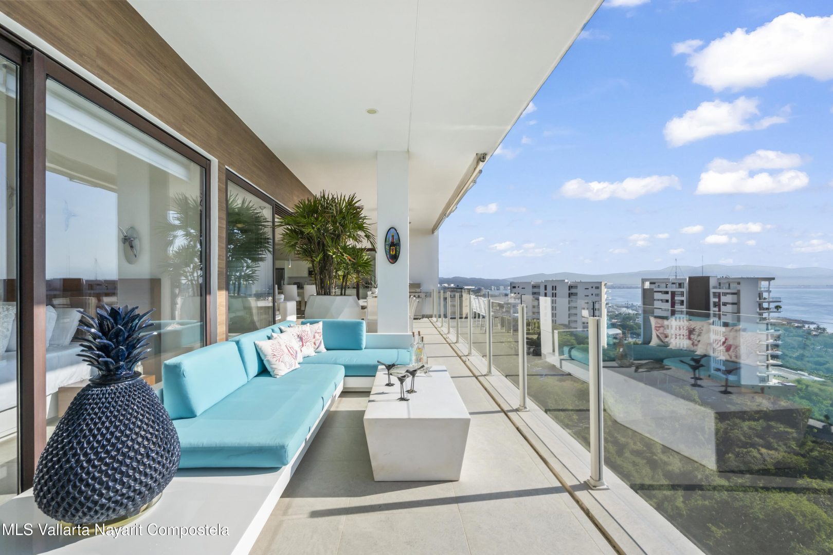 20251216164141808027000000-o