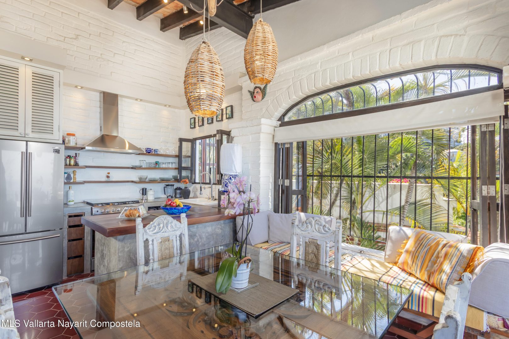 20251216175200666956000000-o