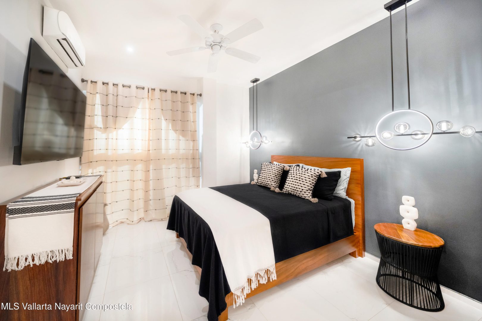 20251216180613117959000000-o