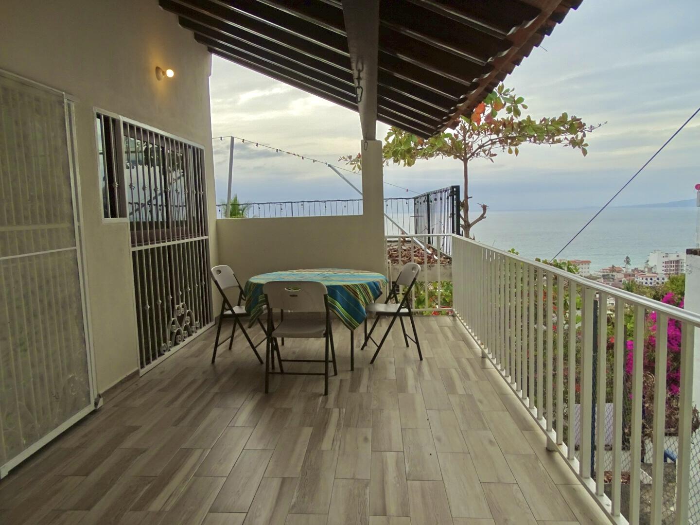 20251216212223628843000000-o