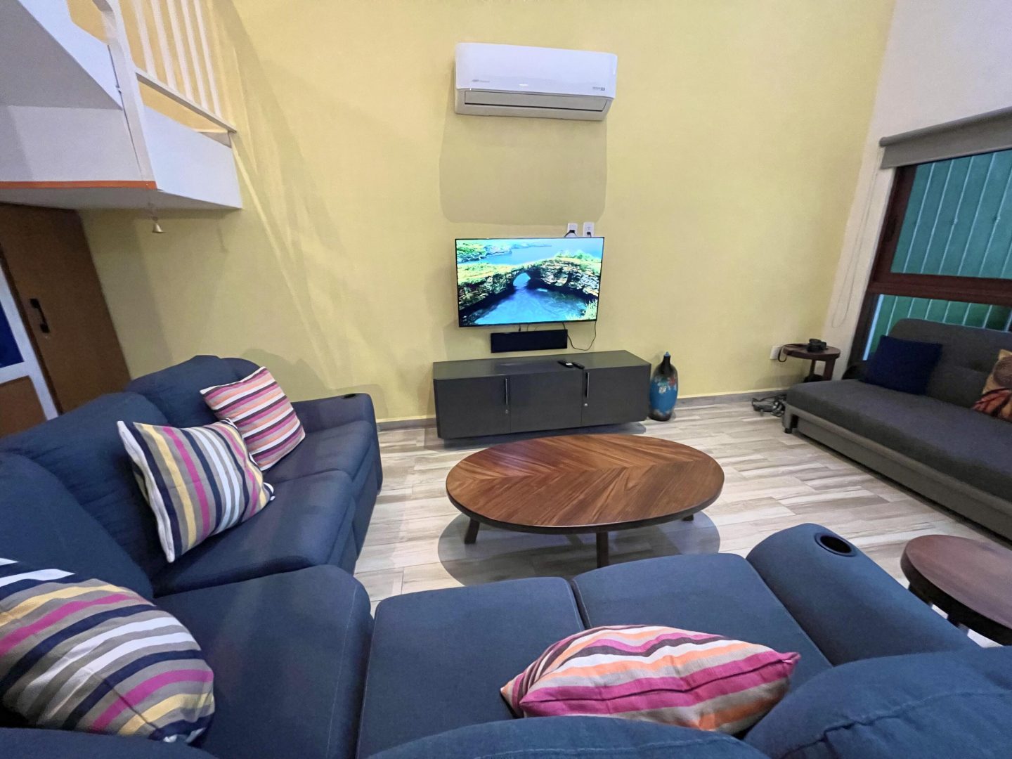 20251216212224001234000000-o