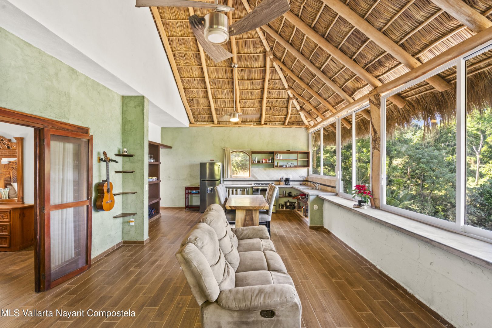 20251217134918493096000000-o