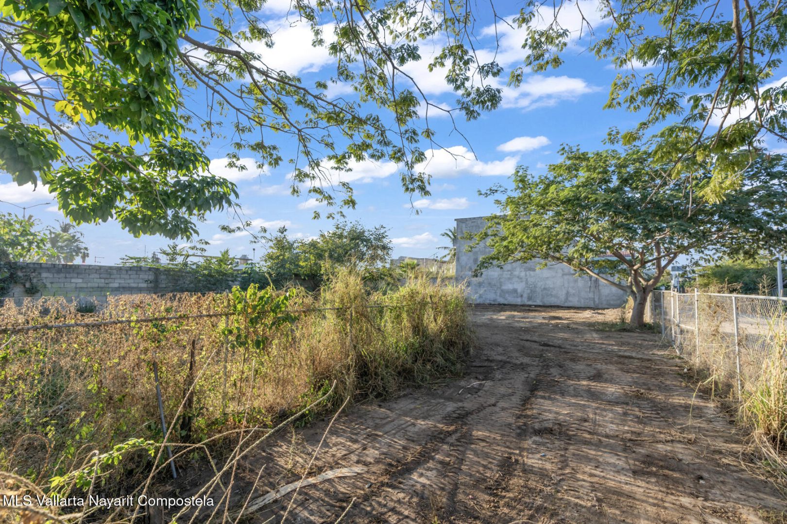 20251218142218530682000000-o