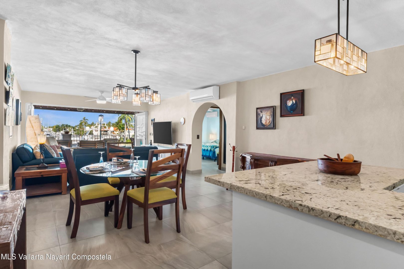 20251218213154100963000000-o