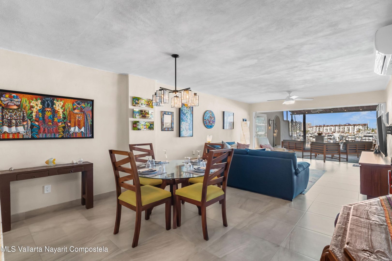 20251218213210641355000000-o