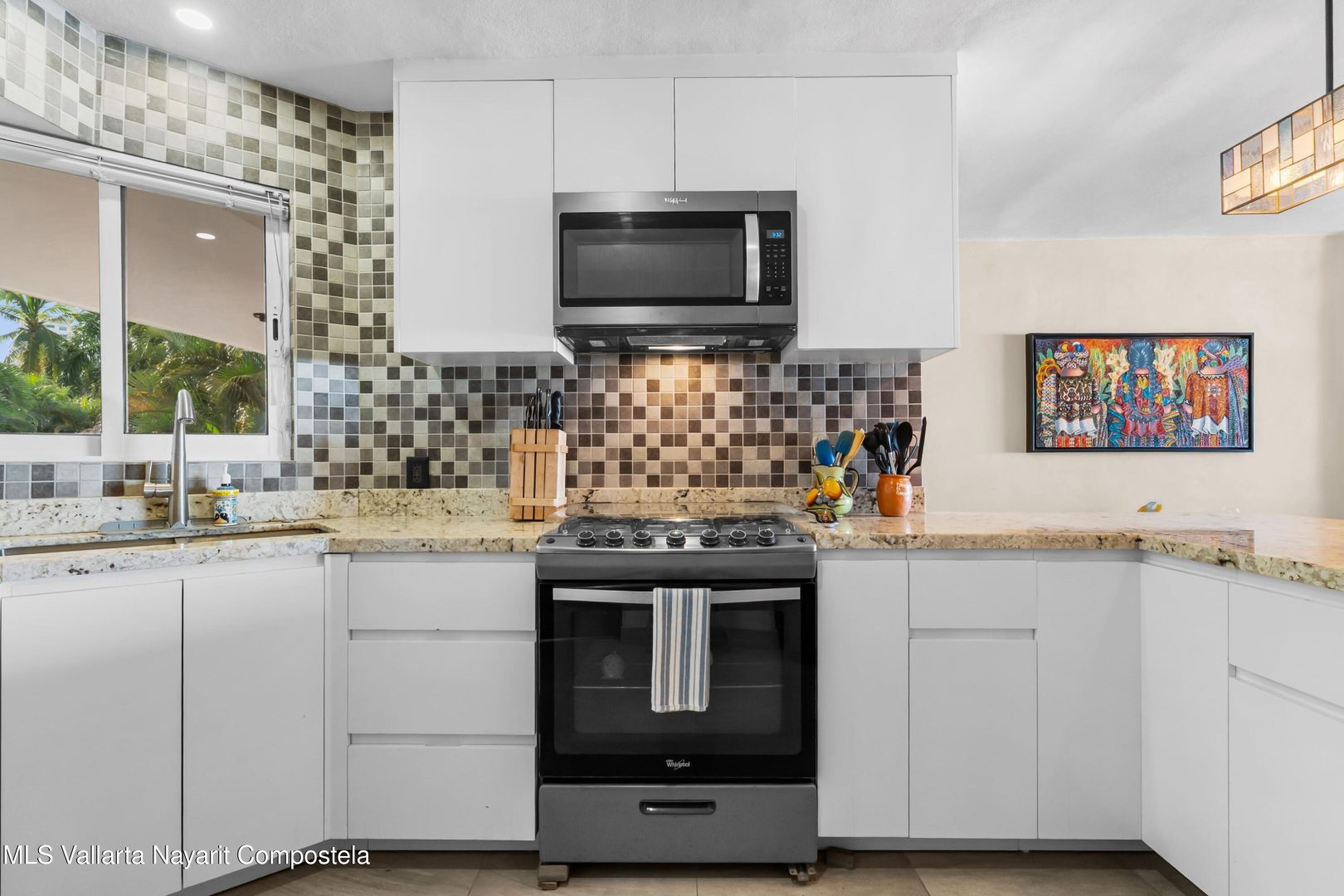 20251218220605319887000000-o