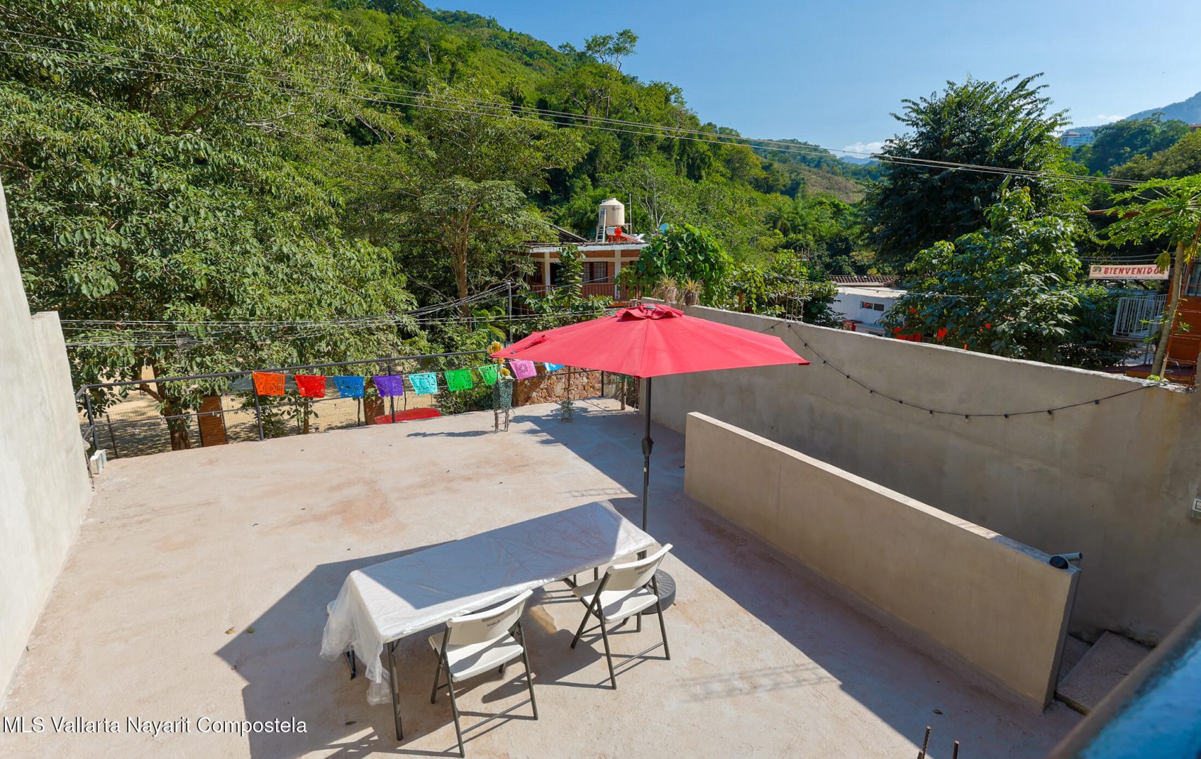 20251218225707036295000000-o