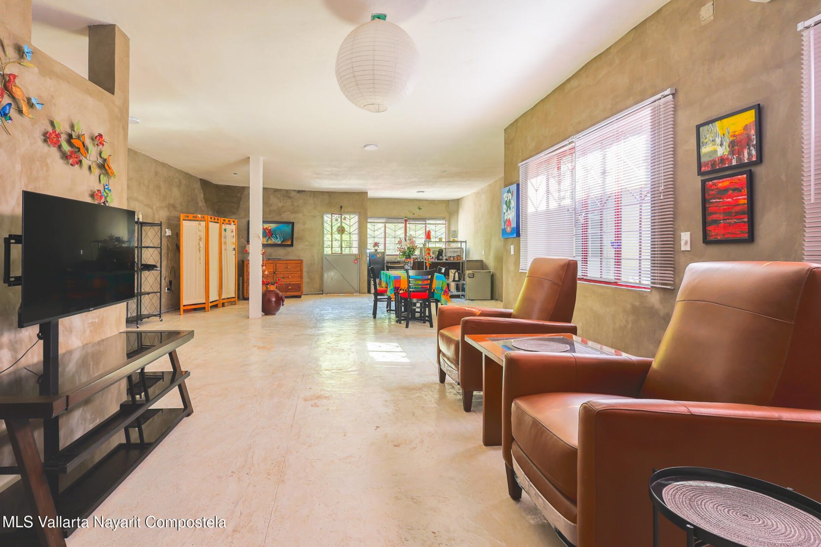 20251218230526773454000000-o