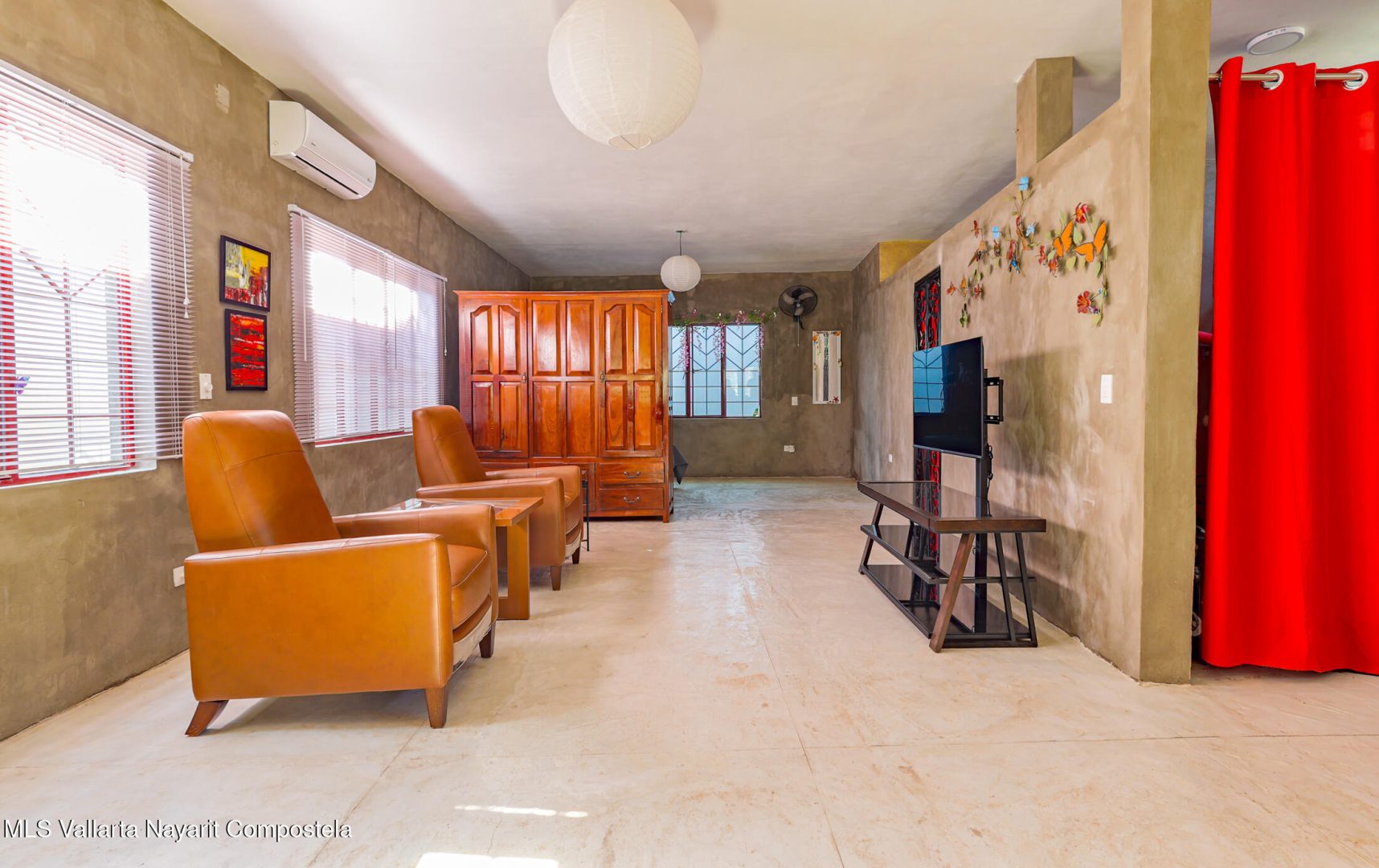 20251218230903011328000000-o