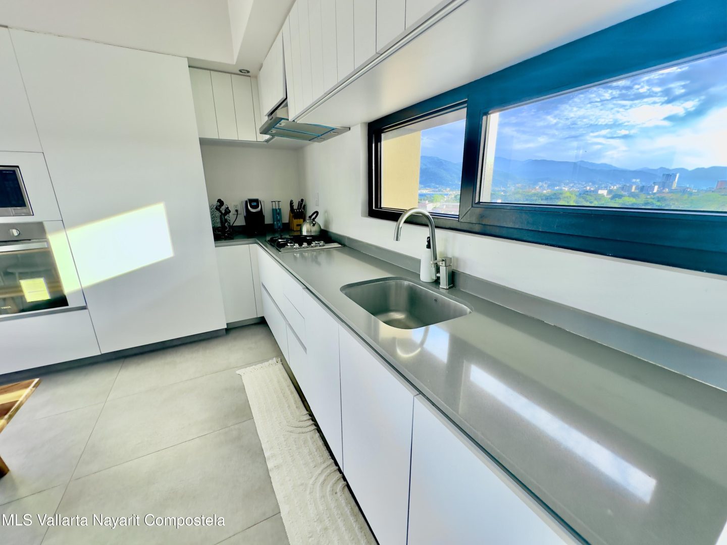 20251219203023001313000000-o