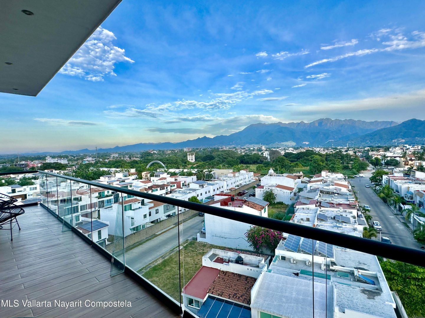 20251219203704238082000000-o