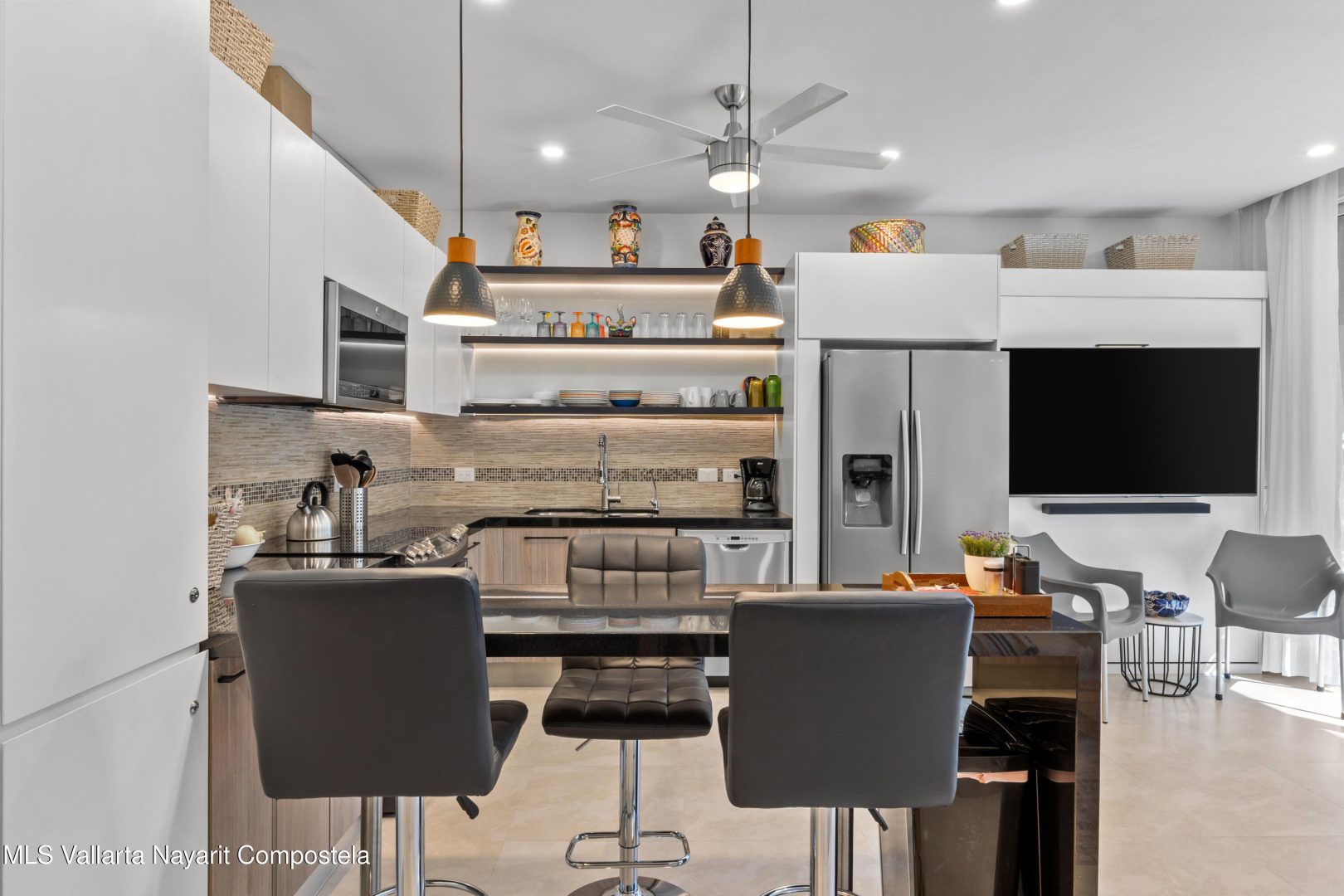 20251222151223053803000000-o