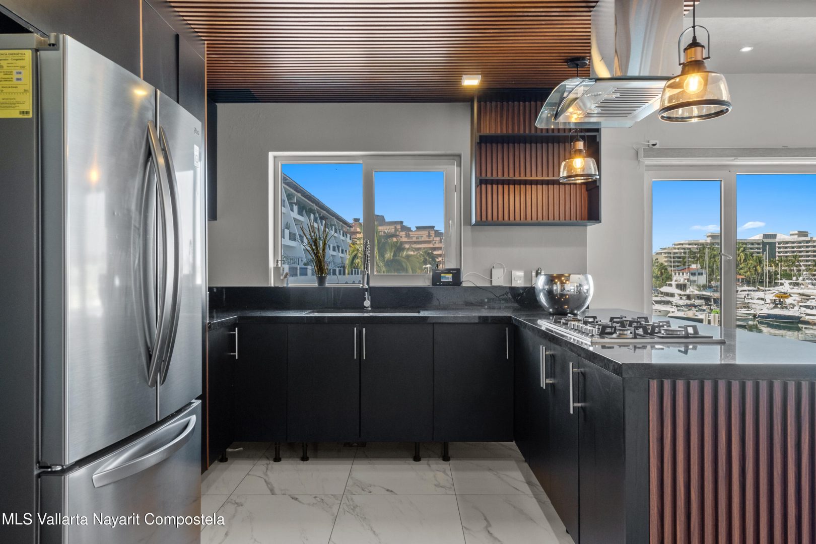 20251222162729057775000000-o