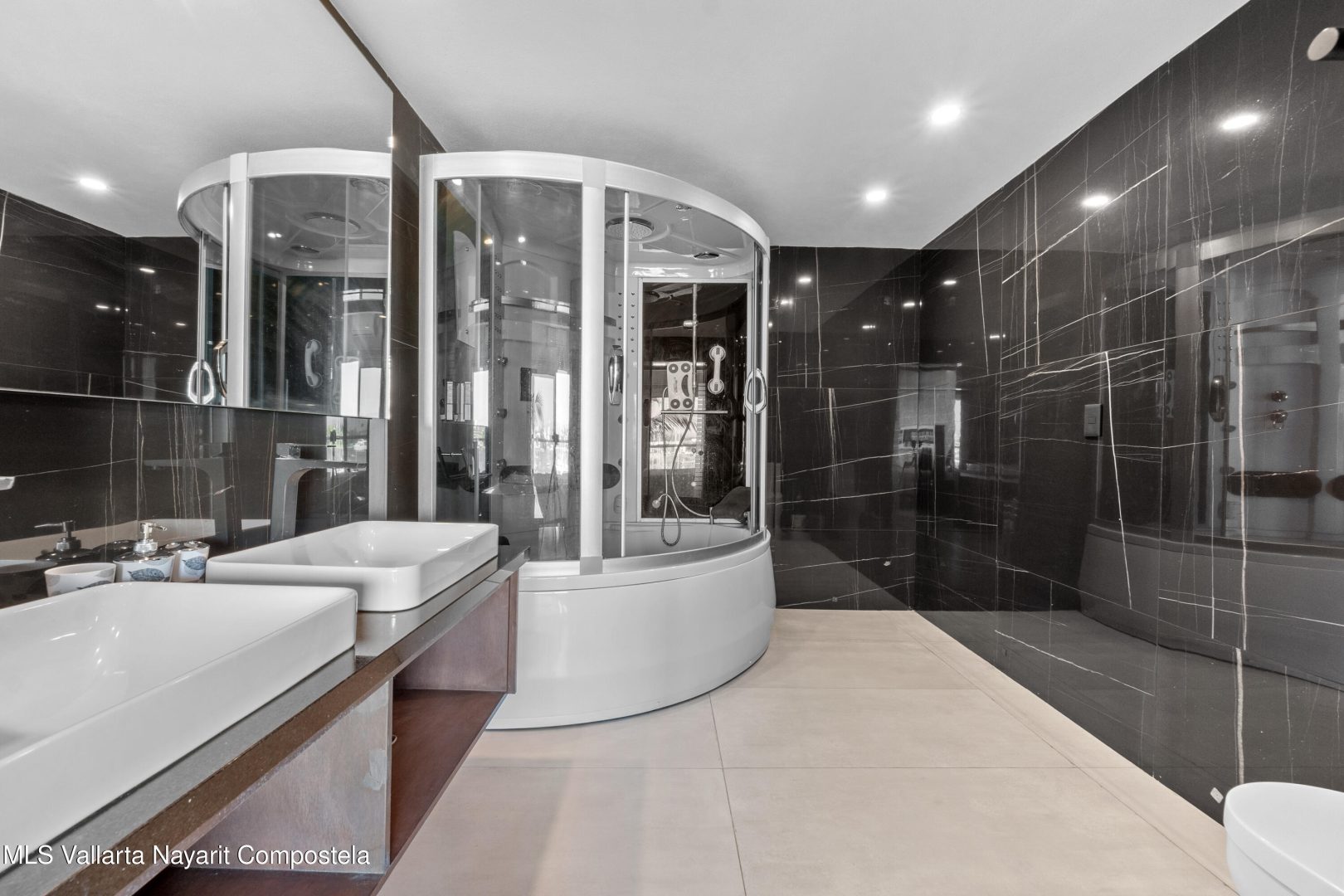 20251222162824935096000000-o