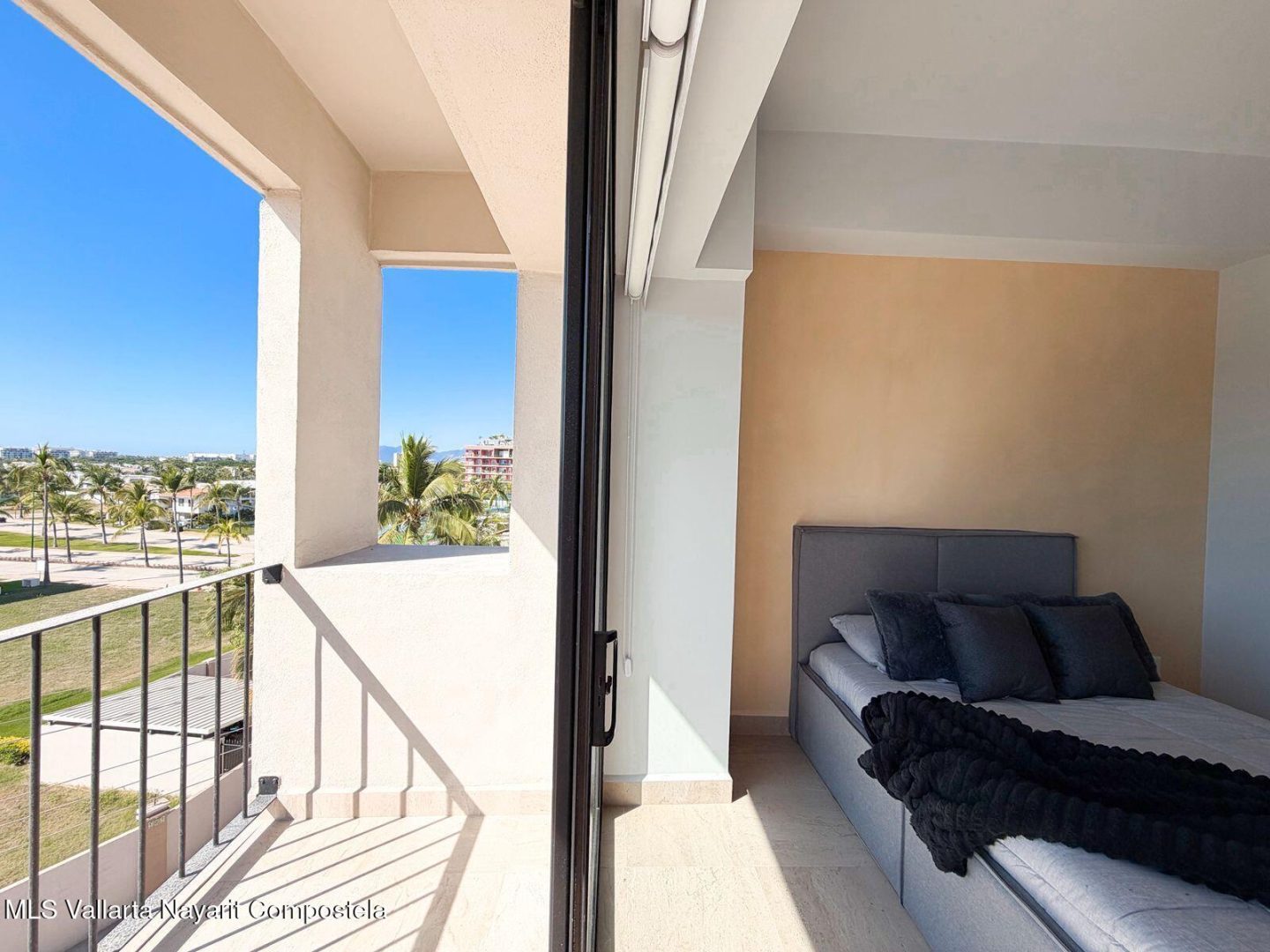 20251222171732498176000000-o