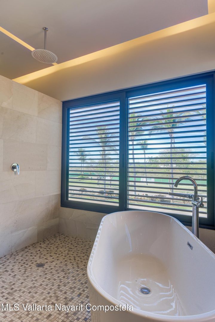 20251222173451644767000000-o