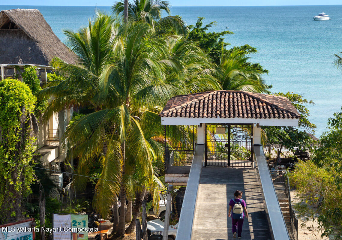 20251223004454352735000000-o