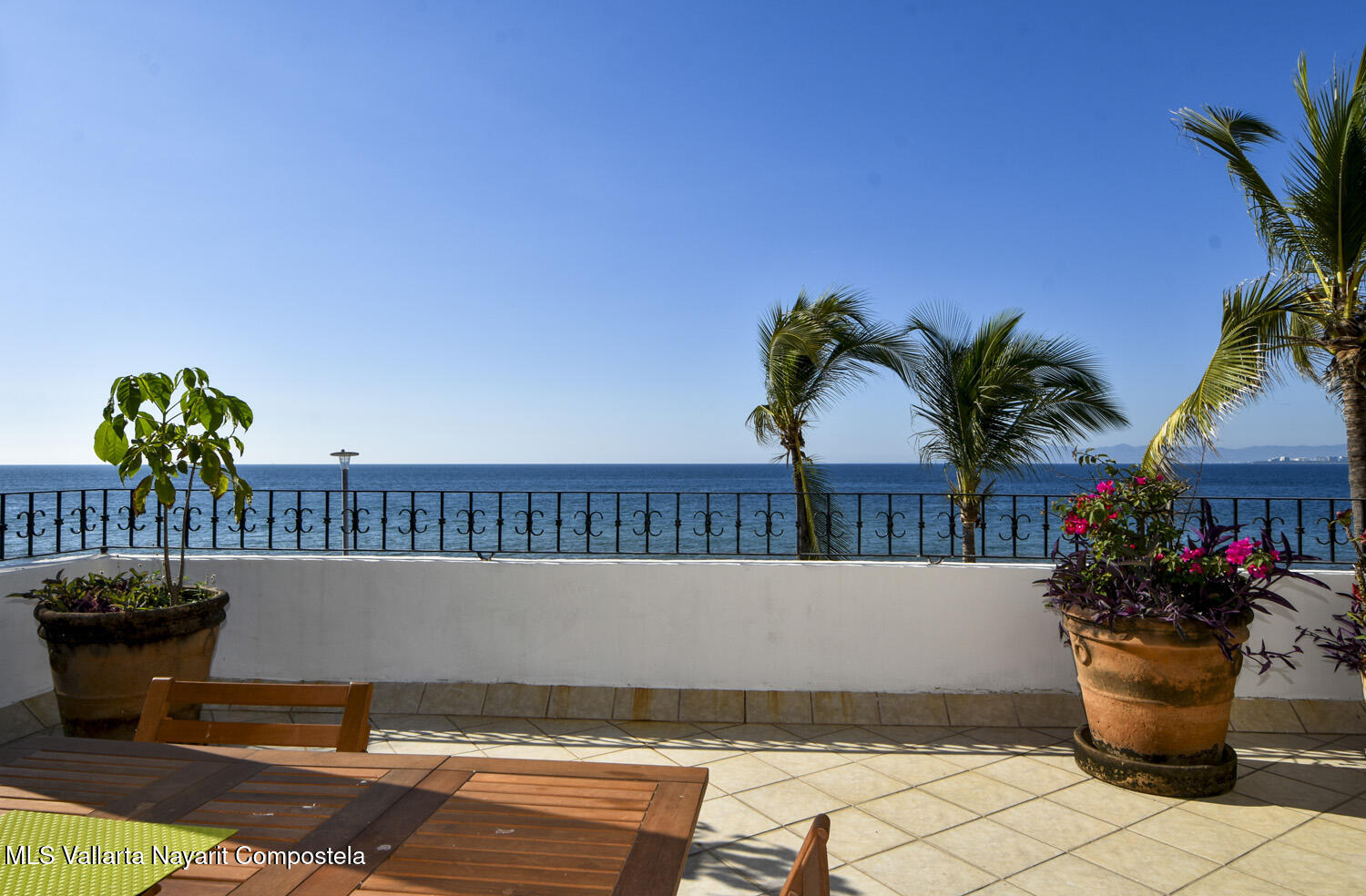 20251223011708937082000000-o