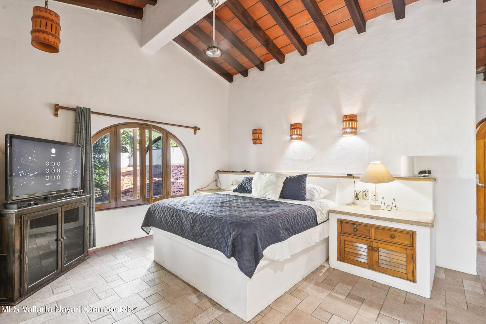 20251223180152398981000000-o