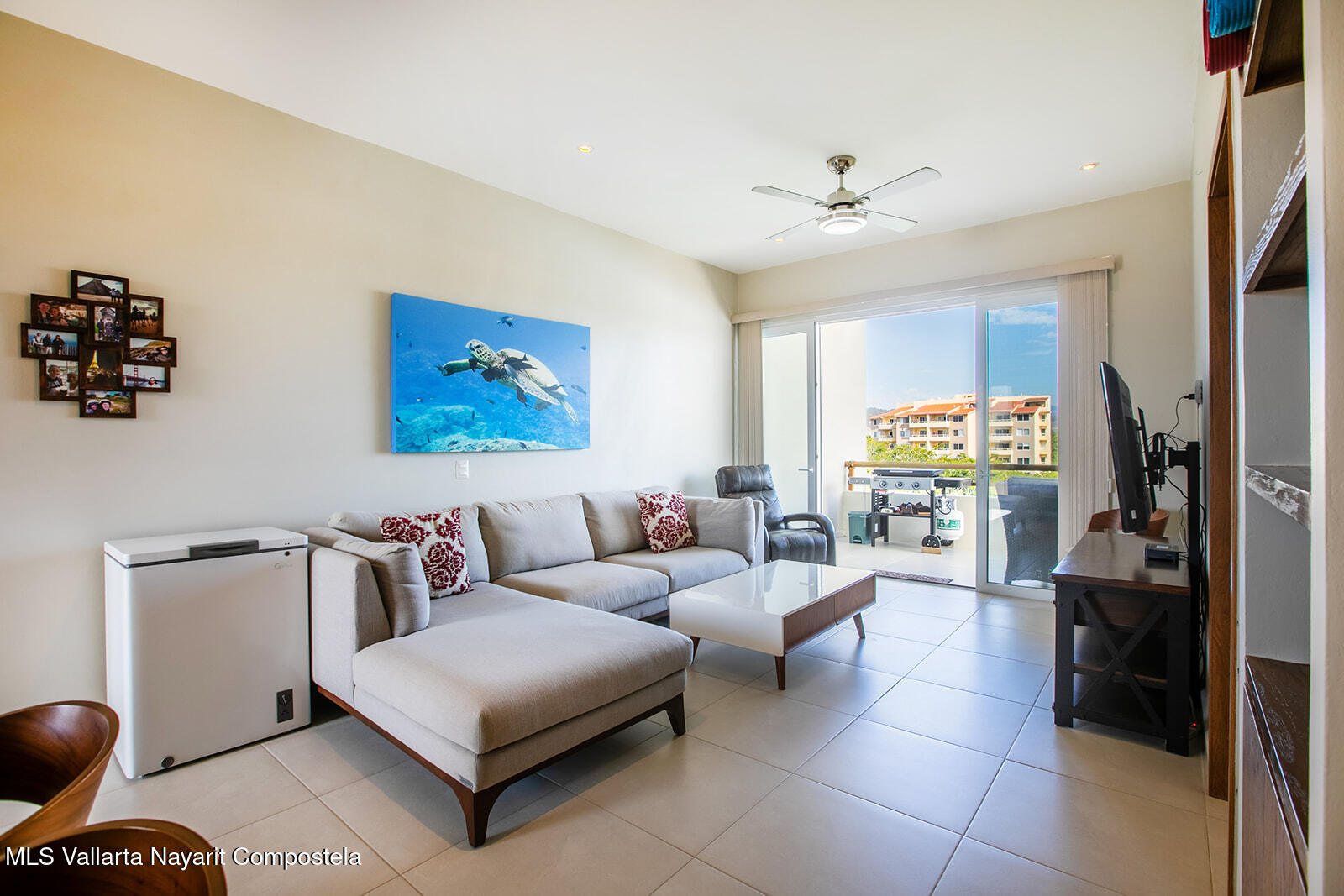 Jules Sanderson – Acosta Realty