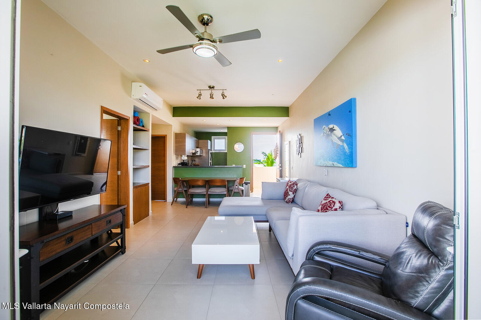 Jules Sanderson – Acosta Realty