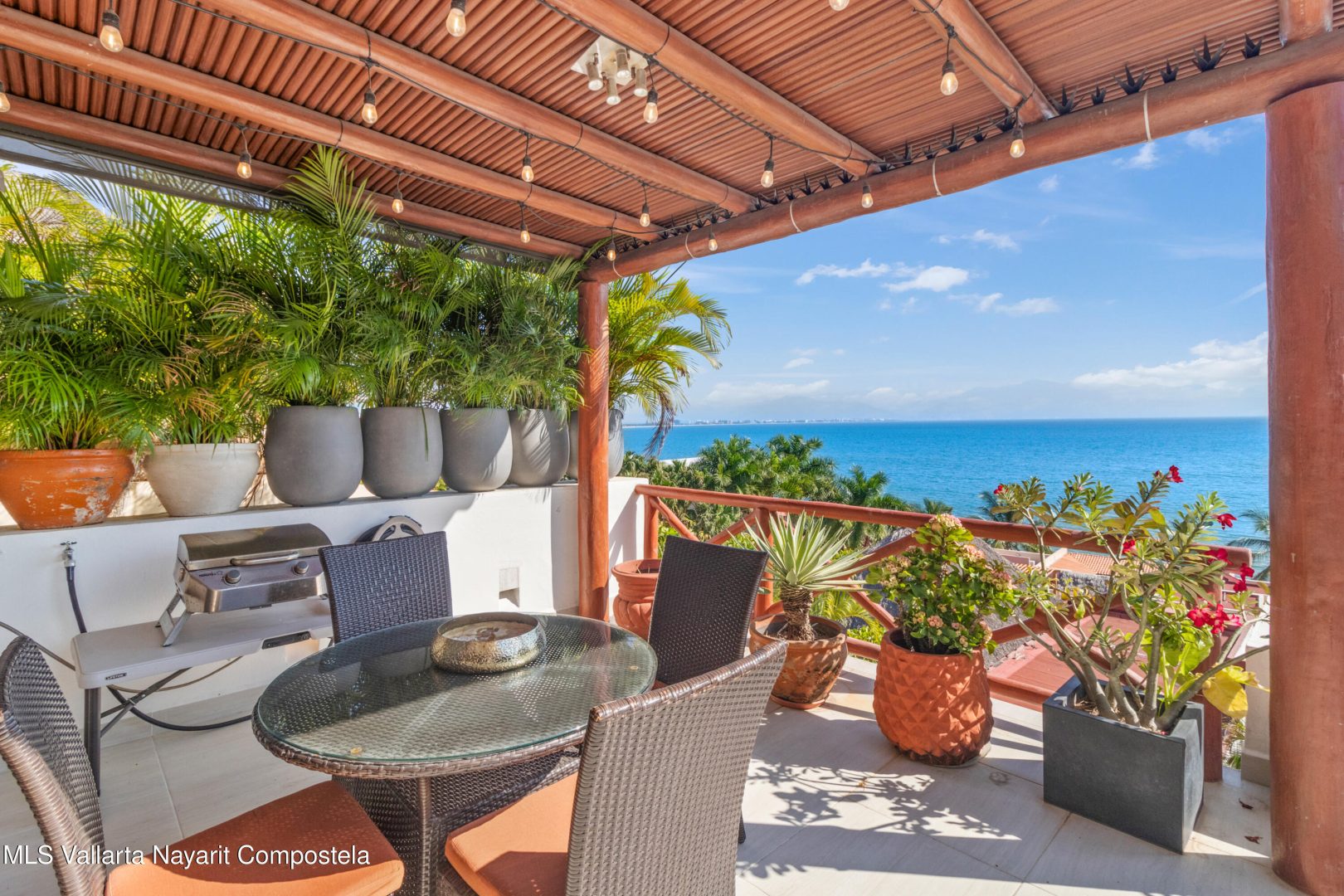 20251227001432750404000000-o