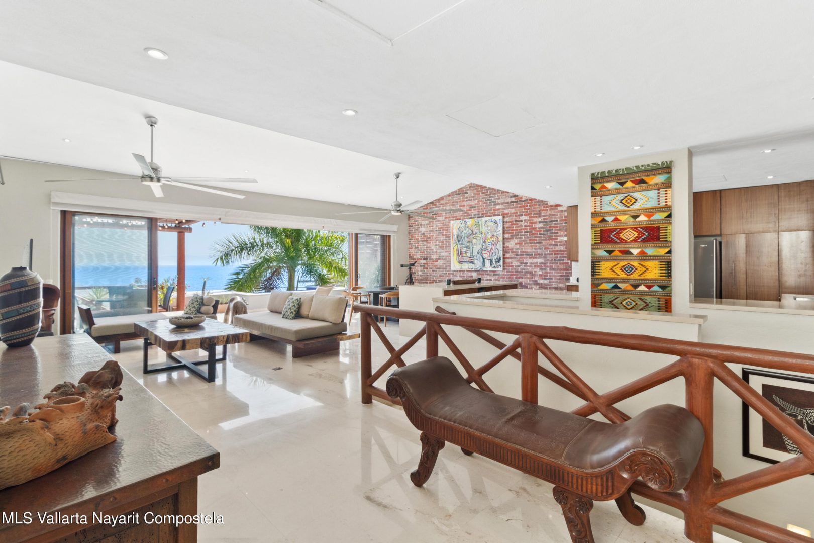 20251227001705383950000000-o