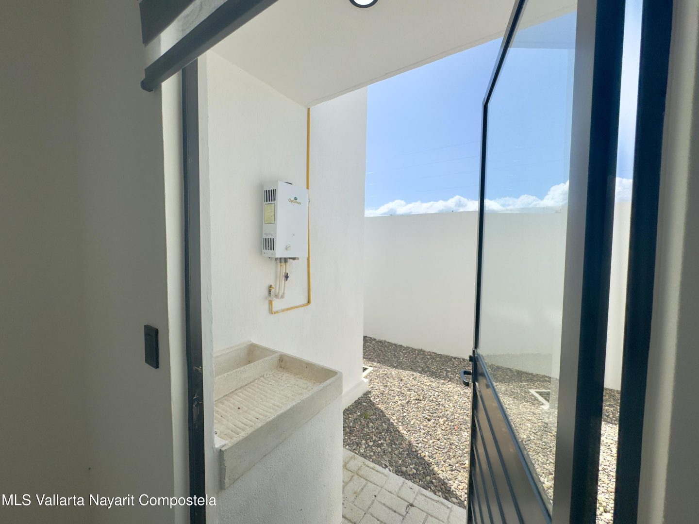 20250717235717946253000000-o