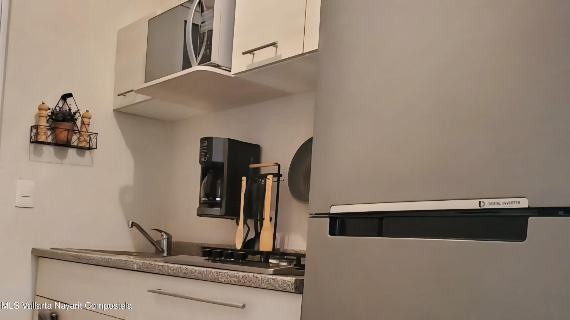 20250718183239880300000000-o