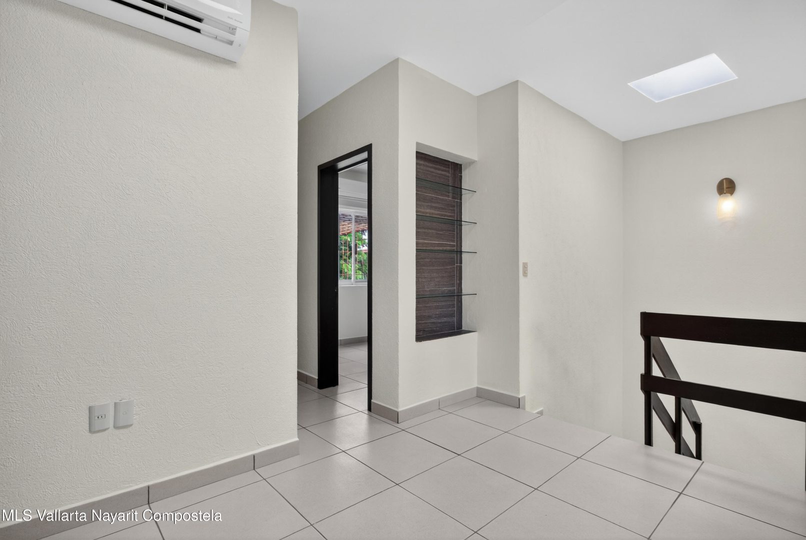 20250910200838395540000000-o