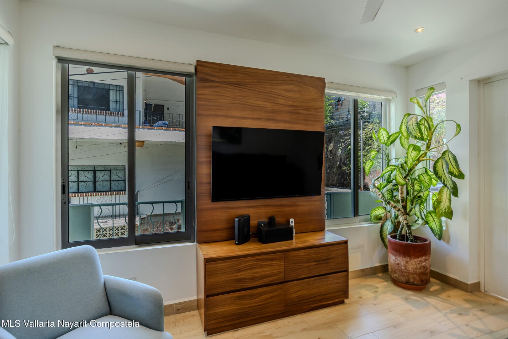 20251107232812641254000000-o