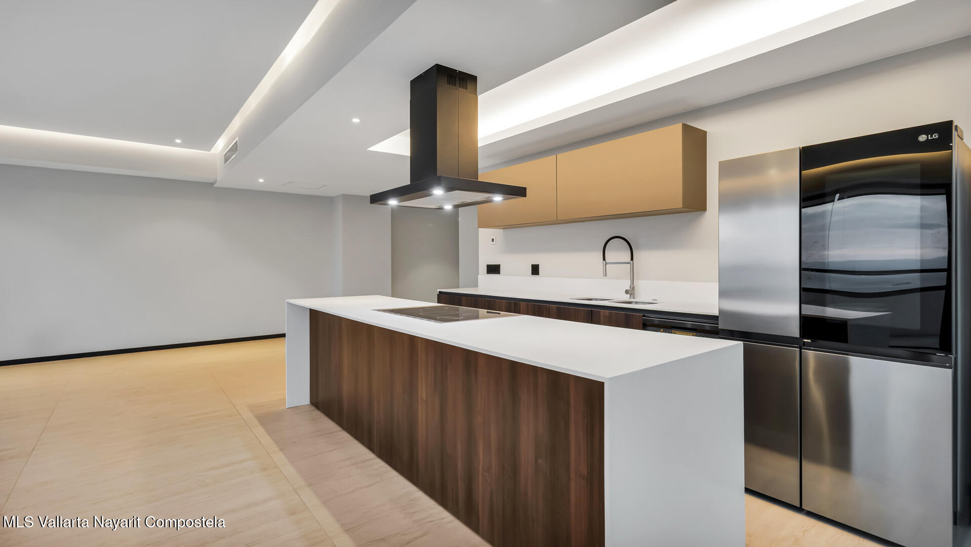 20251205175642358000000000-o