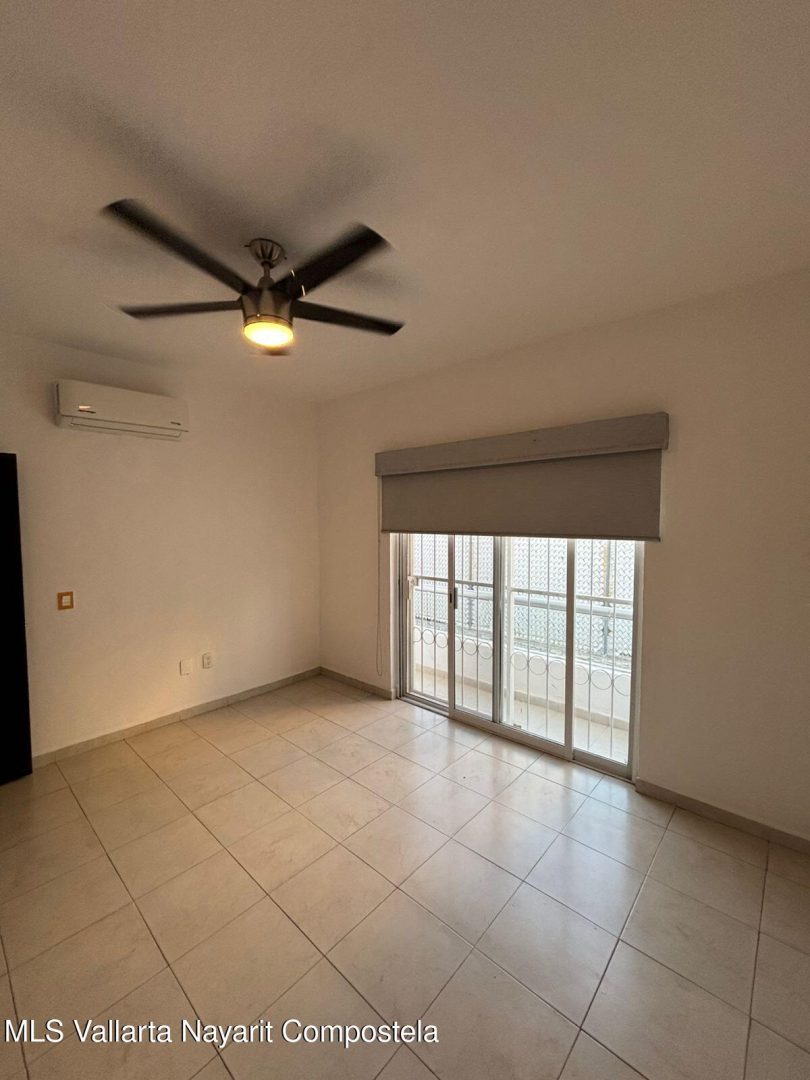 20251211173510175590000000-o