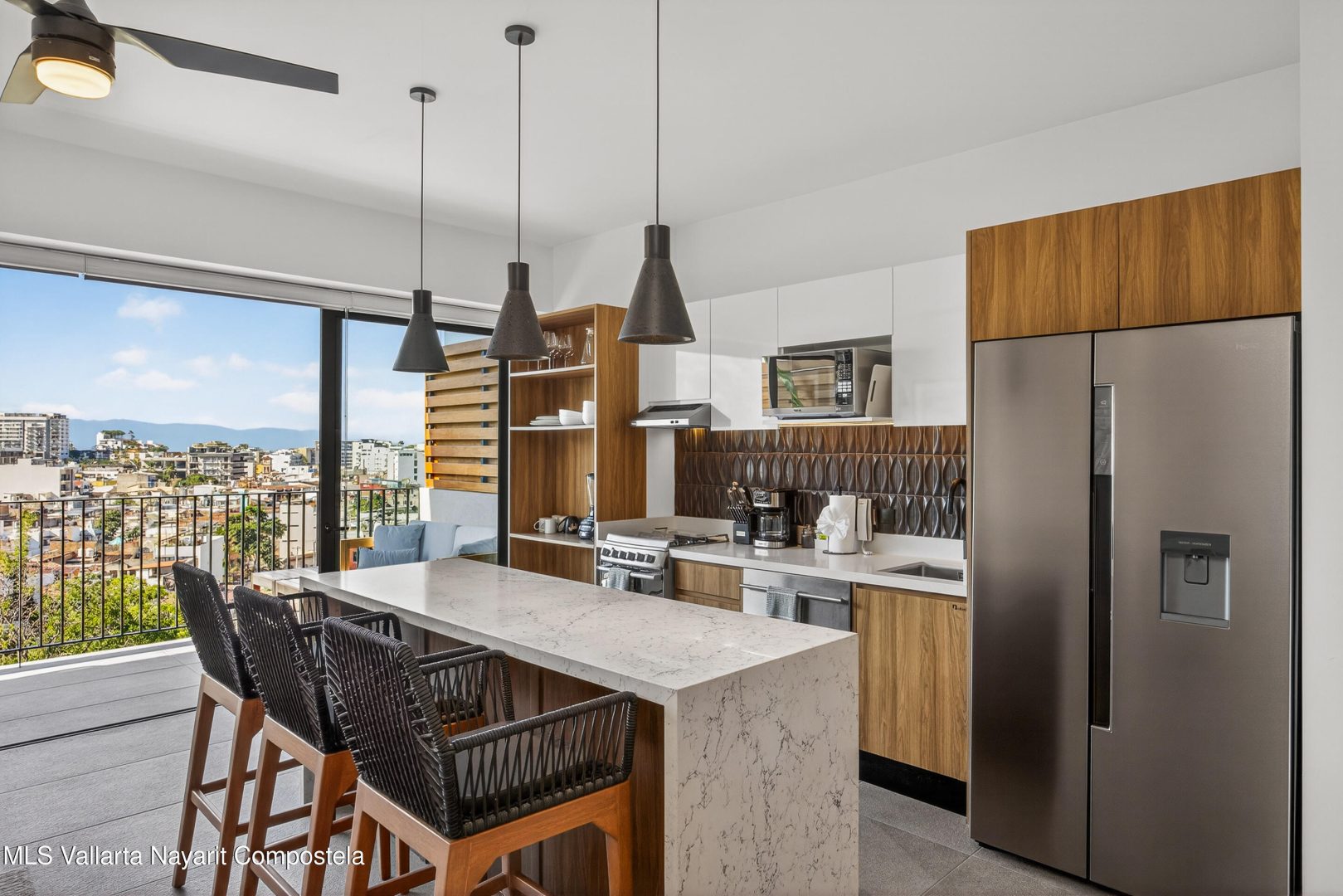 20251226203337016443000000-o