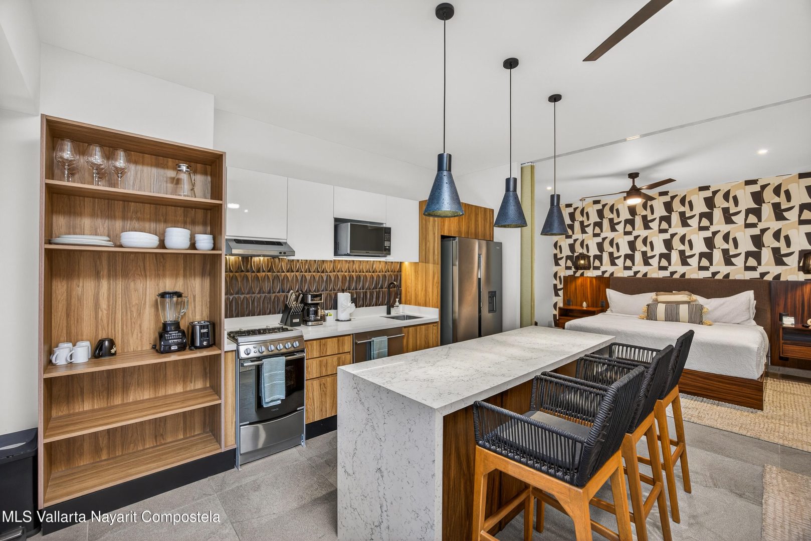 20251226203433327384000000-o