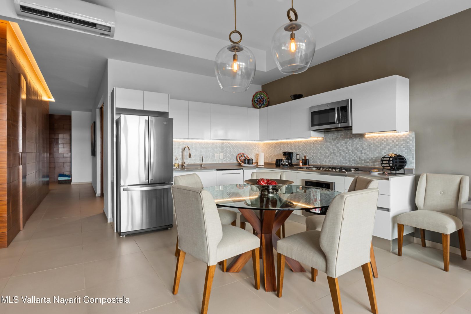 20251230200027249560000000-o